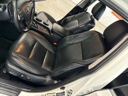 Used 2015 Toyota Avalon XLE FWD image 9