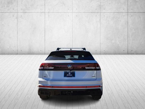 New 2026 Volkswagen Atlas Cross Sport SEL R-Line AWD/4WD image 7