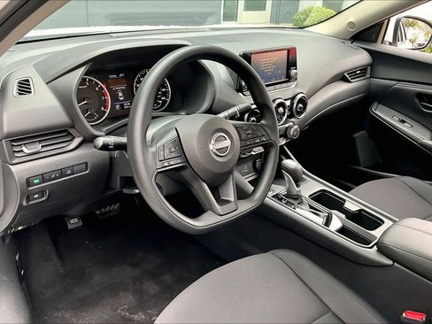 Certified 2025 Nissan Sentra S image 15
