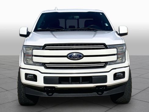 Used 2018 Ford F150 Lariat w/ Equipment Group 502A Luxury AWD/4WD image 4