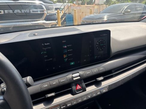 Used 2025 Kia K4 FWD image 20