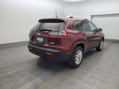 Used 2021 Jeep Cherokee Latitude AWD/4WD image 9
