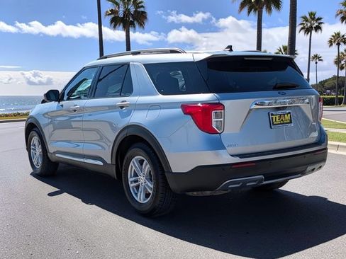 Used 2024 Ford Explorer XLT w/ Equipment Group 202A RWD image 7