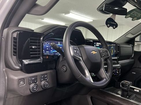 Certified 2023 Chevrolet Silverado 1500 LTZ w/ LTZ Convenience Package II AWD/4WD image 10