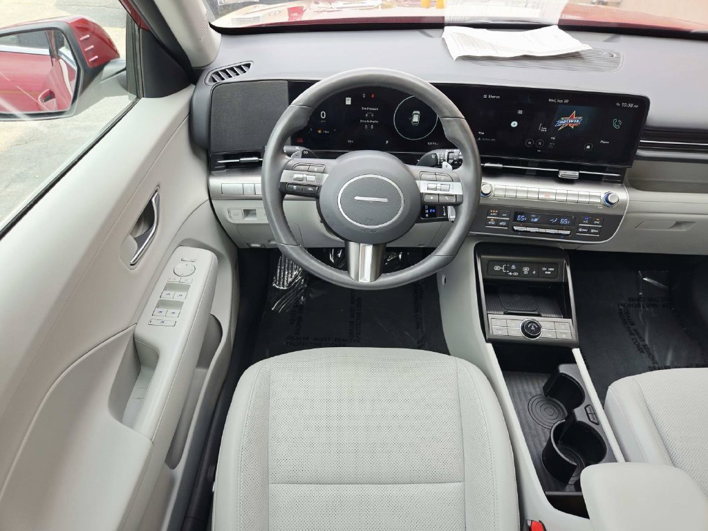 Used 2024 Hyundai Kona Limited AWD/4WD image 11