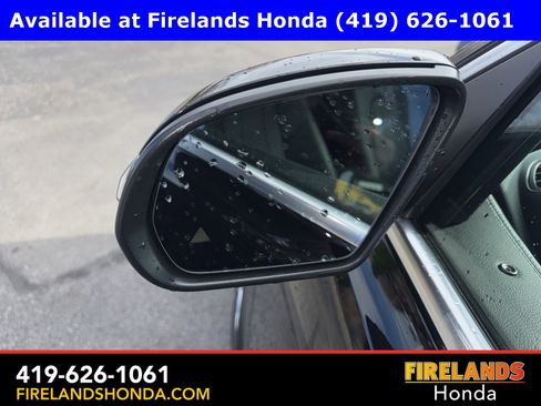 Used 2021 Mercedes-Benz GLB 250 4MATIC image 9