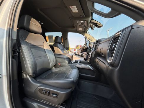 Used 2021 GMC Sierra 2500 Denali w/ Denali Ultimate Package AWD/4WD image 27