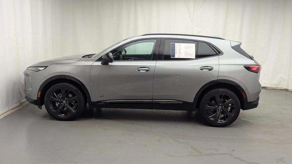 Certified 2024 Buick Envision Sport Touring AWD/4WD image 10