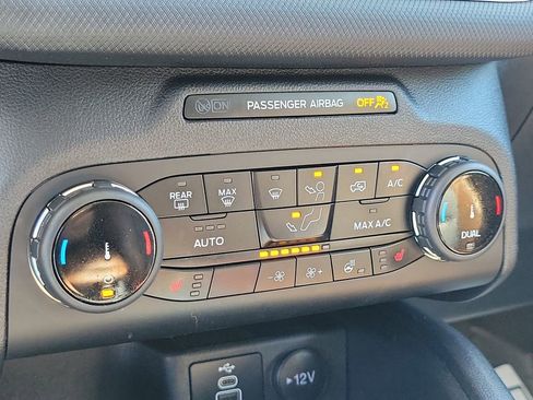 Used 2024 Ford Bronco Sport Badlands w/ Premium Package image 25