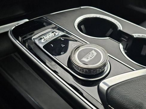 Certified 2024 Cadillac Lyriq Luxury image 35