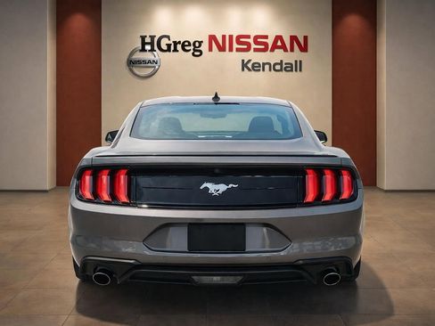 Used 2023 Ford Mustang Premium RWD image 6