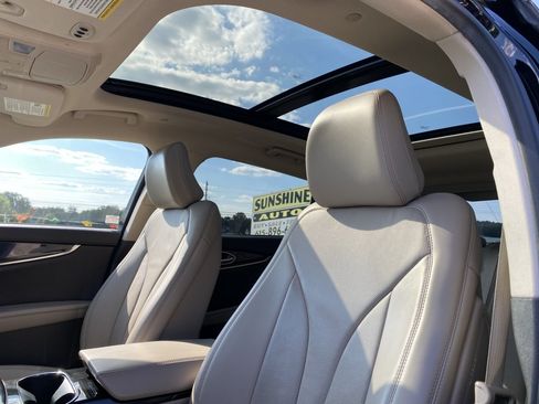 Used 2021 Lincoln Nautilus Reserve w/ Equipment Group 201A FWD image 10