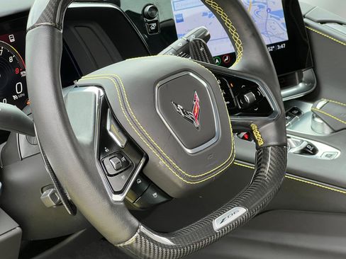 Used 2023 Chevrolet Corvette Z06 w/ Z07 Performance Package RWD image 36