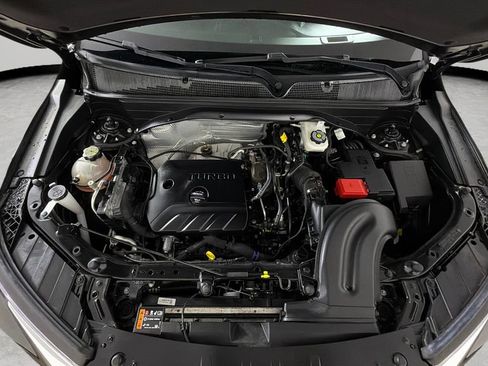 Certified 2023 Chevrolet TrailBlazer LT FWD image 30