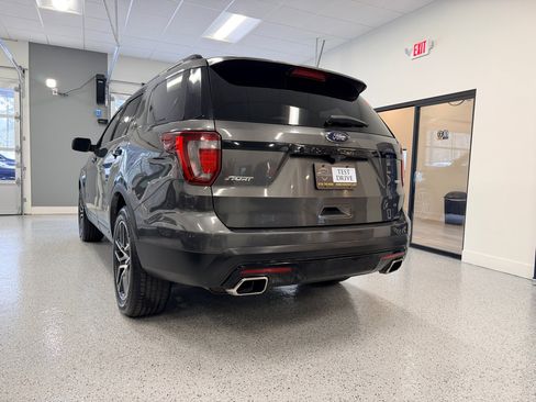 Used 2017 Ford Explorer Sport w/ Equipment Group 401A image 6