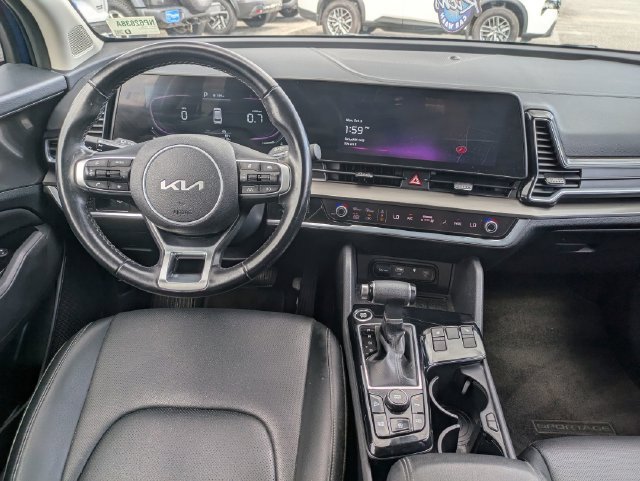 Used 2024 Kia Sportage EX FWD image 32