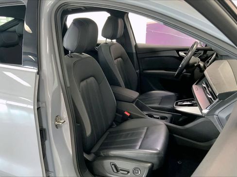Used 2023 Audi Q4 e-tron Premium w/ Convenience Package image 12