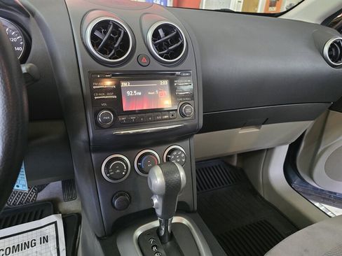 Used 2015 Nissan Rogue S w/ Convenience Package image 24