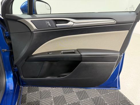Used 2018 Ford Fusion S FWD image 27