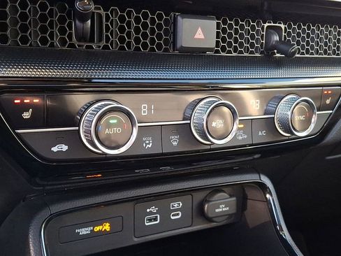 Used 2023 Honda CR-V EX-L image 13