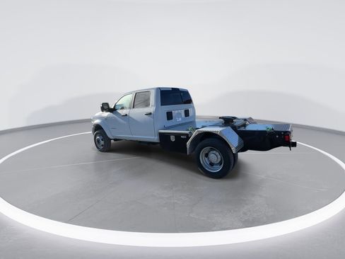 Used 2024 RAM 4500 SLT w/ Quick Order Package 2YG SLT image 6