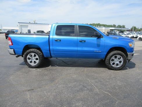Used 2024 RAM 1500 Big Horn AWD/4WD image 4