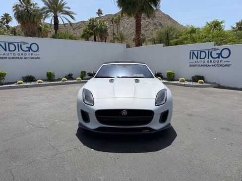 Used 2018 Jaguar F-TYPE 400 Sport RWD image 2