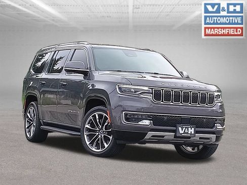 Used 2022 Jeep Wagoneer Series II w/ Premium Group I AWD/4WD image 1