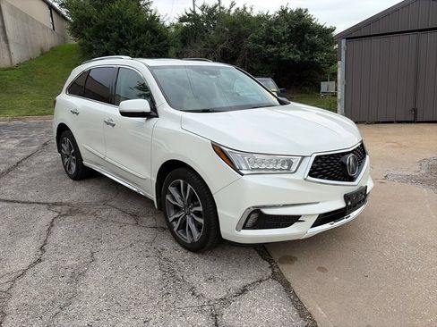 Used 2019 Acura MDX SH-AWD w/ Advance Package image 3