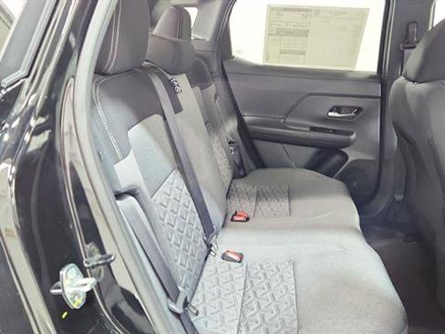 Certified 2026 Nissan Kicks SV FWD image 25
