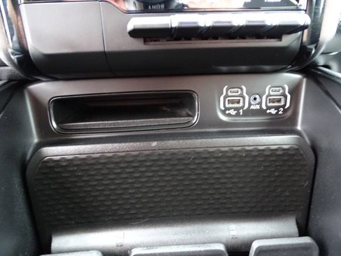 Used 2023 RAM 1500 4x4 Crew Cab Big Horn image 37