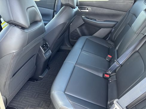 New 2026 Nissan Leaf SV+ w/ Floor Mat Package (SV+) image 14