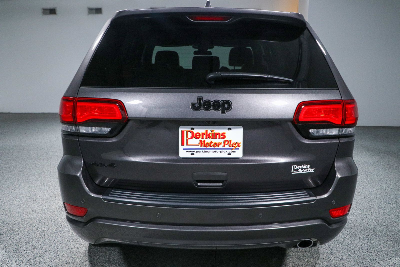 Used 2021 Jeep Grand Cherokee Laredo X AWD/4WD image 8