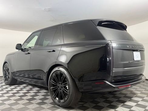 New 2026 Land Rover Range Rover SE image 4