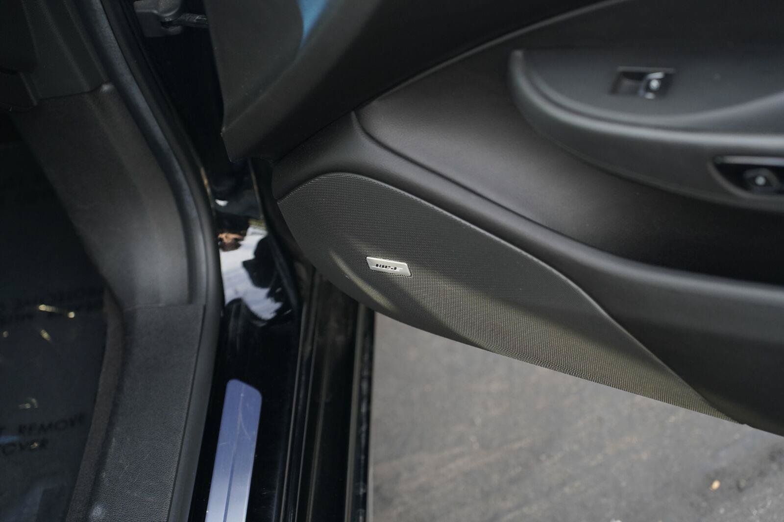 Used 2014 Cadillac ELR w/ Luxury Package FWD image 24
