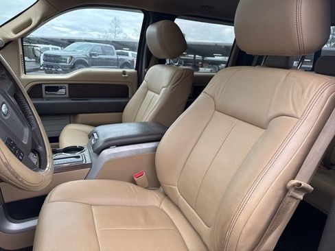 Used 2014 Ford F150 Lariat w/ Equipment Group 502A Luxury image 9