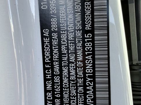 Used 2022 Porsche Taycan image 32