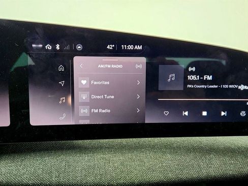 Used 2024 Lucid Air Pure image 18