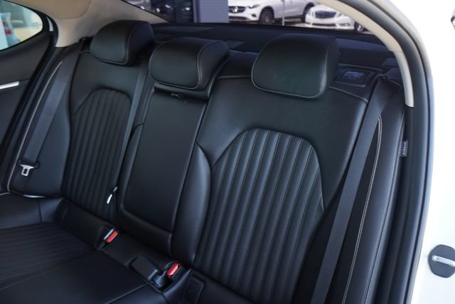 Used 2026 Genesis G70 2.5T Prestige RWD image 29