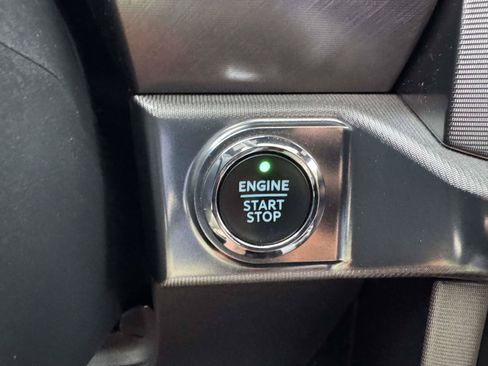Used 2022 Ford F150 Platinum w/ Equipment Group 701A High AWD/4WD image 38