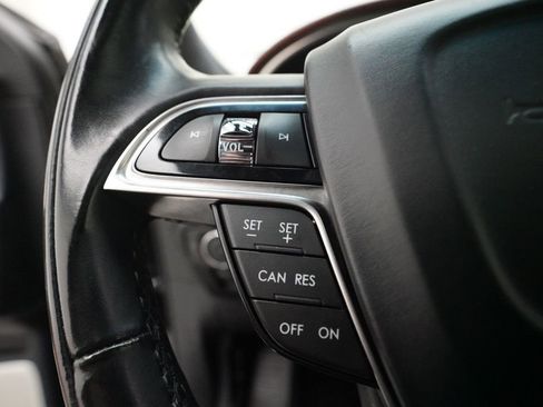 Used 2019 Lincoln Nautilus Black Label AWD/4WD image 18