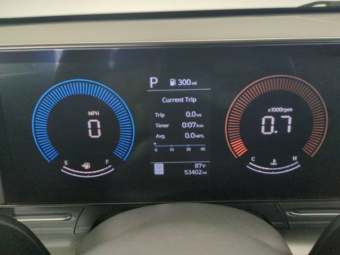 Used 2025 Hyundai Kona SEL FWD image 38