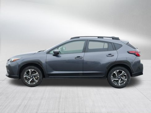 Used 2024 Subaru Crosstrek 2.0i Premium image 4