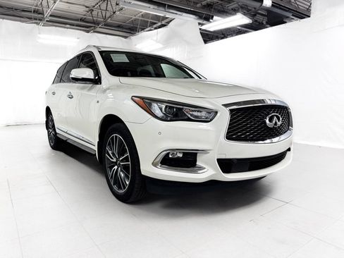 Used 2019 INFINITI QX60 Luxe w/ Sensory Package AWD/4WD image 8