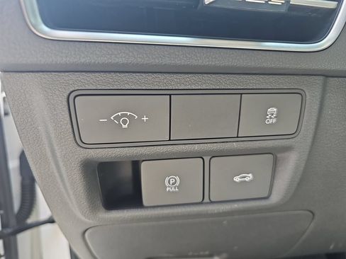 Used 2025 Hyundai Sonata SEL FWD image 25