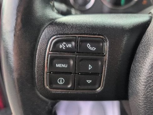 Used 2013 Jeep Wrangler Unlimited Sahara w/ Connectivity Group AWD/4WD image 19