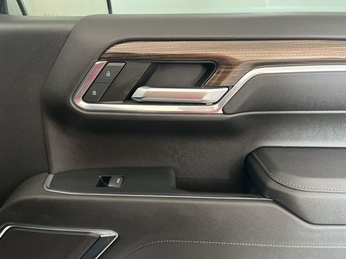 Used 2023 Chevrolet Silverado 1500 LT image 58