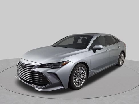 Used 2021 Toyota Avalon Limited AWD/4WD image 2