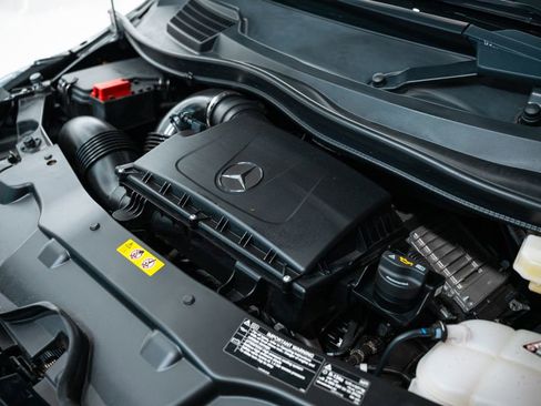 Used 2023 Mercedes-Benz Metris Passenger image 60