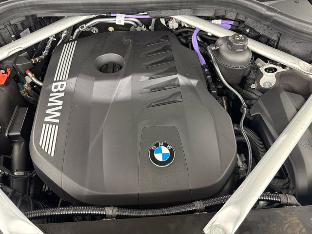 Used 2026 BMW X7 xDrive40i w/ M Sport Package AWD/4WD image 47